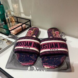 Dior Aminal Embroidered Dway Slides